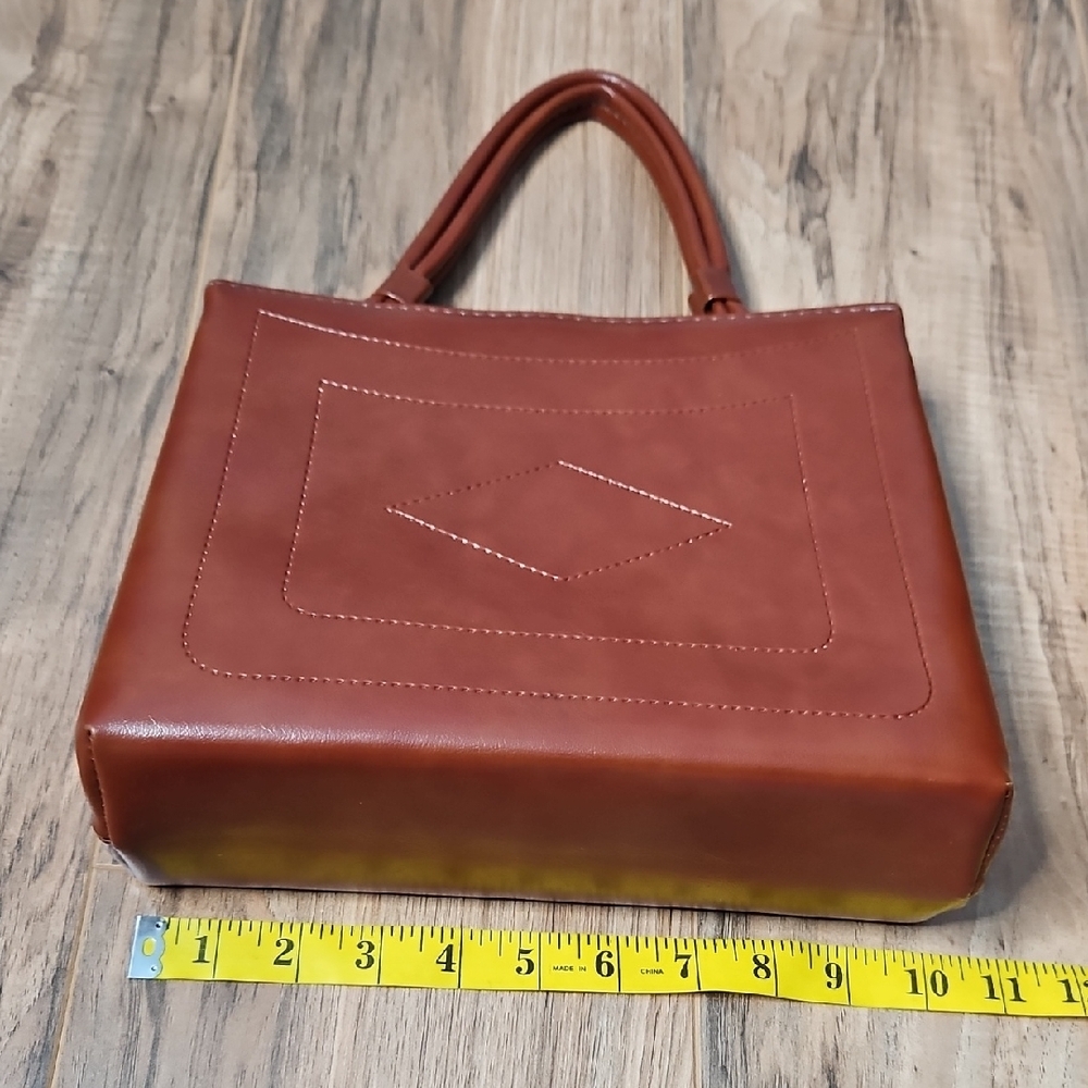 Women’s Corporate Brown Leather Tote Bag - Picture 10 of 12